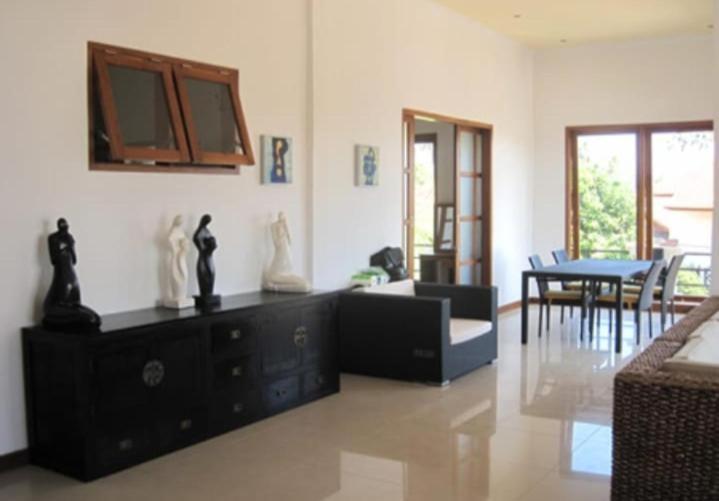 Villa Damay Dua Lovina Exterior foto